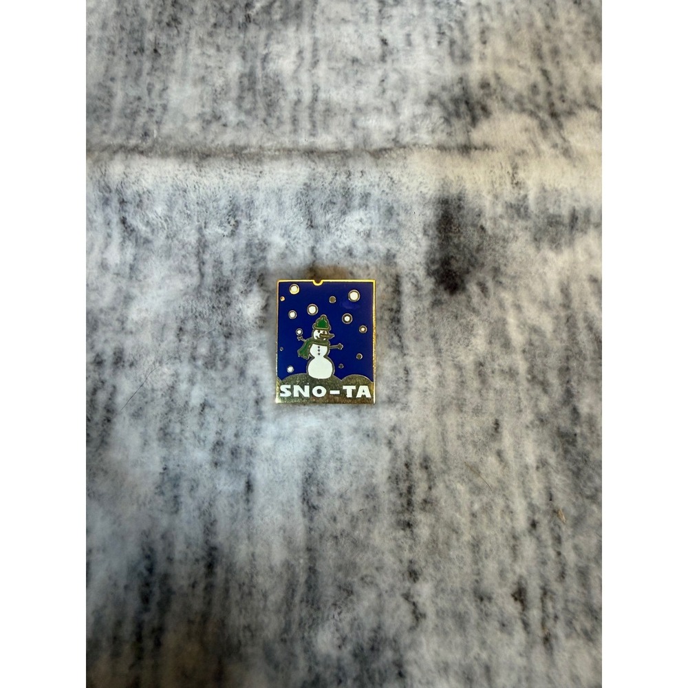 Vintage SNO-TA Snowman Enamel Lapel Pin Gold Tone Blue Winter Holiday Accessory